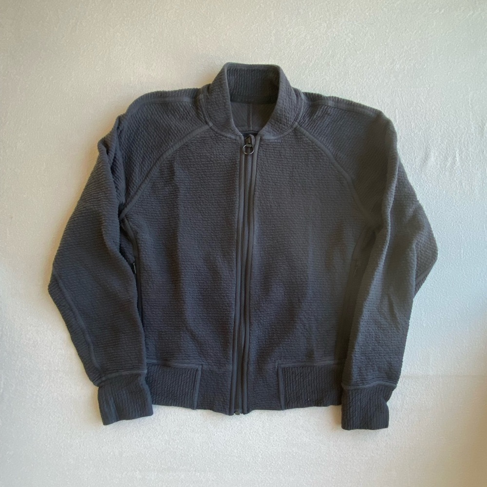 lululemon athletica women’s Charcoal Full-Zip Knit Jacket size 6